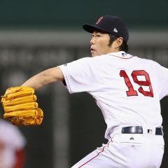 Amazon.co.jp: 上原浩治 現役 レッドソックス 時代 直筆 サイン 入り ポスター 2013年 WS優勝 PSADNA社 筆跡鑑定 証明書  付き シードスターズ 吉田正尚 : おもちゃ