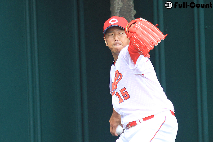 黒田引退 新井00本 鈴木神った 25年ぶりv広島の16年10大ニュース プロ野球 Baseball Gate