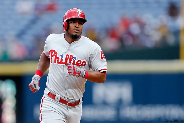 ロッテ】新助っ人の背番号決定！ダフィー「5」、パラデス「42」 | プロ