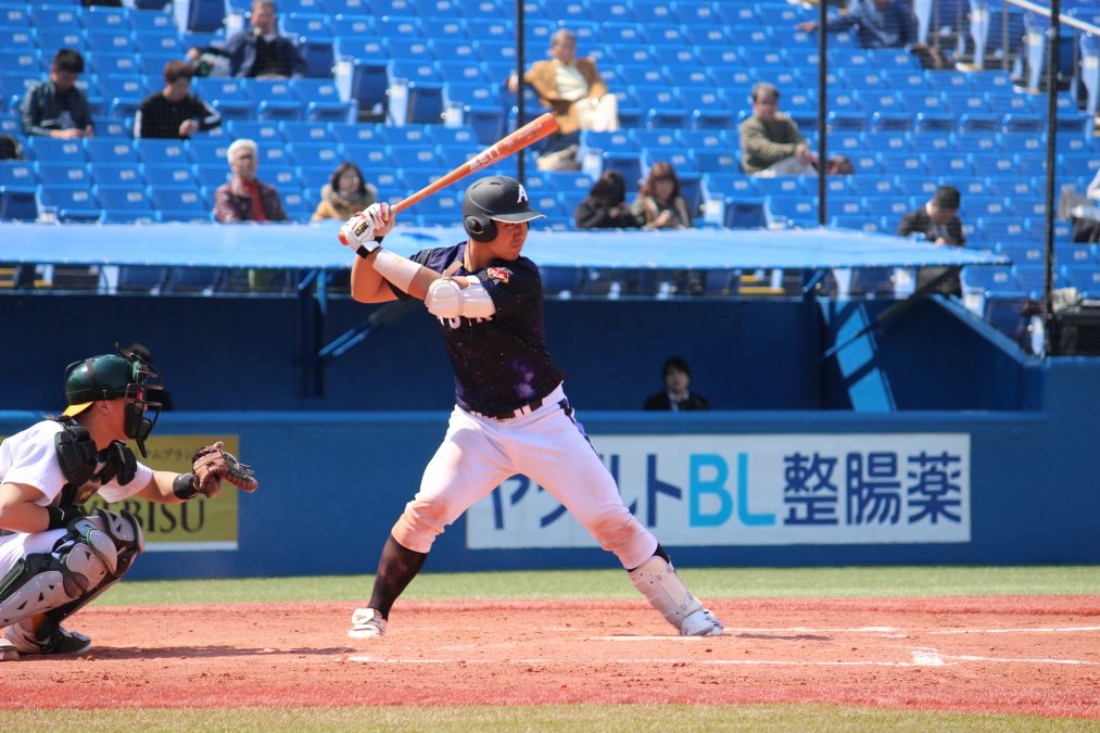 頓宮裕真の連日の活躍で亜細亜大がサヨナラ勝ち。専修大から連勝奪う【東都大学野球】 | 大学野球 | BASEBALL GATE