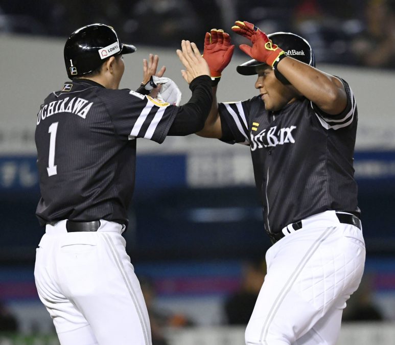 デスパイネが古巣から強烈弾！福岡ソフトバンクが5試合ぶりの白星