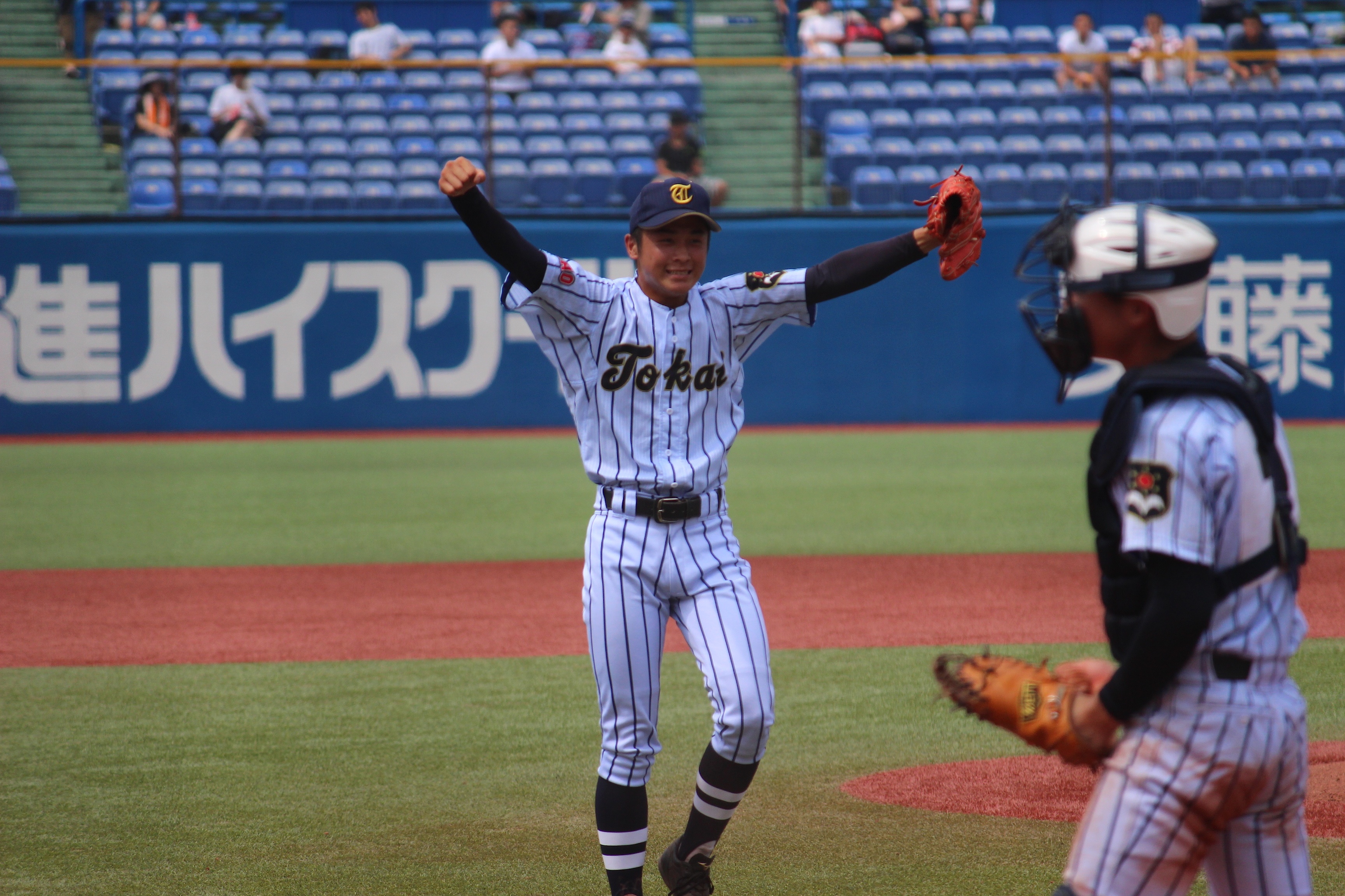 日大三敗れる 背番号 11 松本健吾の好投で東海大菅生が4強入り 高校野球 高校野球 Baseball Gate