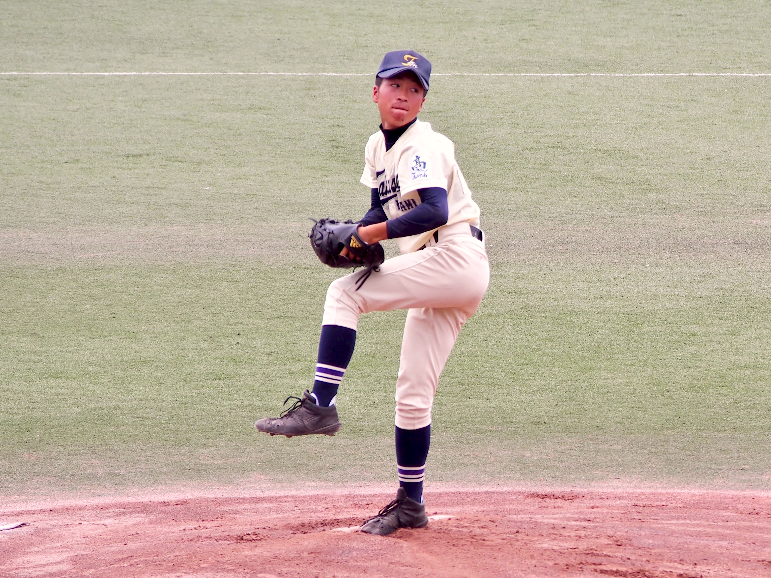 川合慎磨（かわい・しんま）・・・2002年生まれ。兵庫県高砂市出身。高砂南3年。168cm60kg。右投左打。投手。