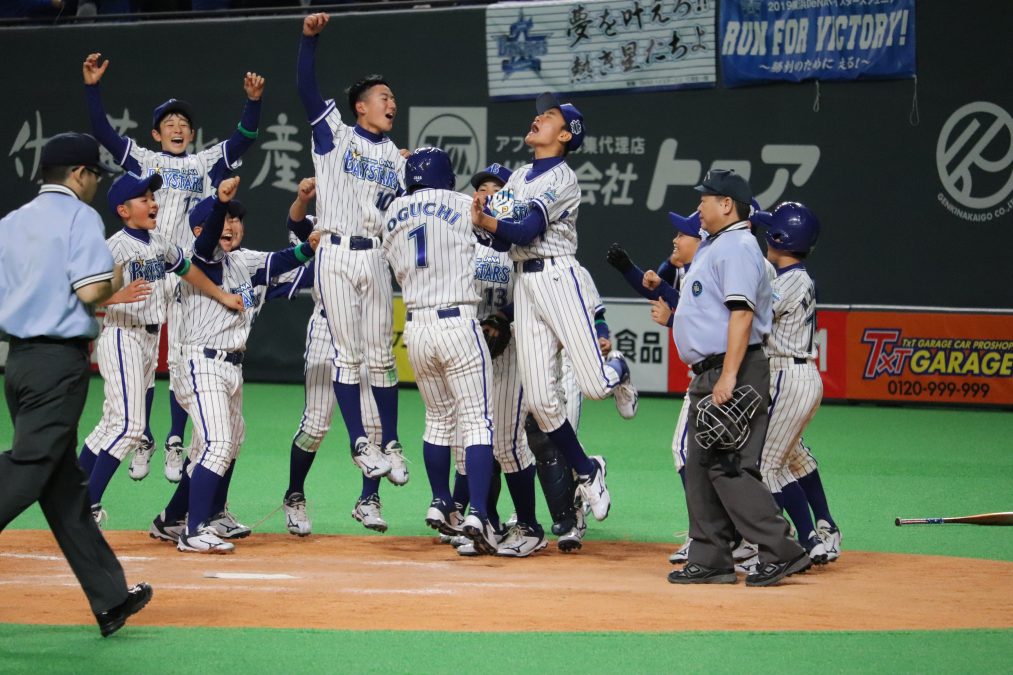 横浜DeNAジュニアが小口陽喜の逆転サヨナラ2ランで準決勝へ