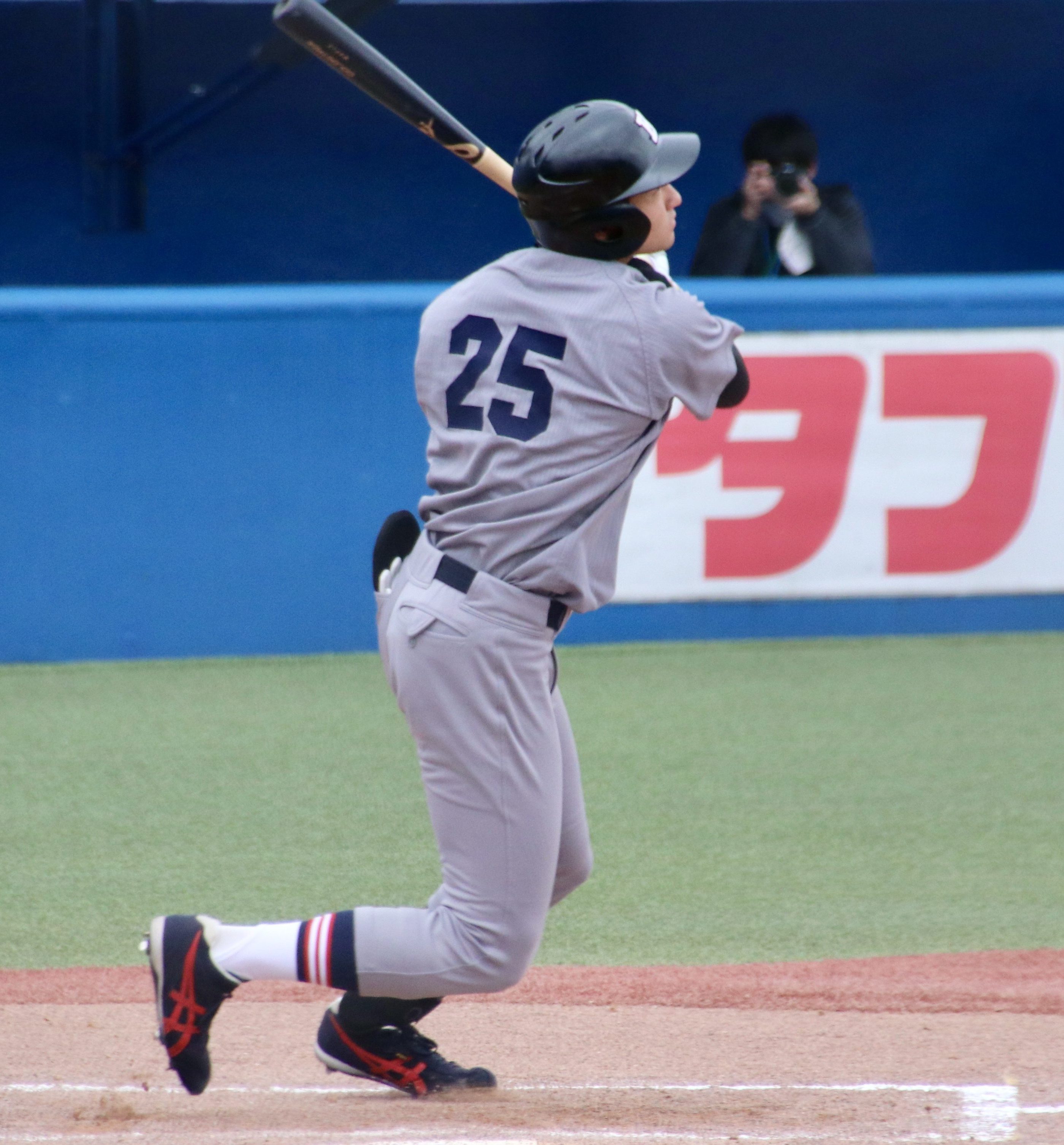 【写真】この日2番で起用された慶大・萩尾が2安打3打点の活躍を見せた。